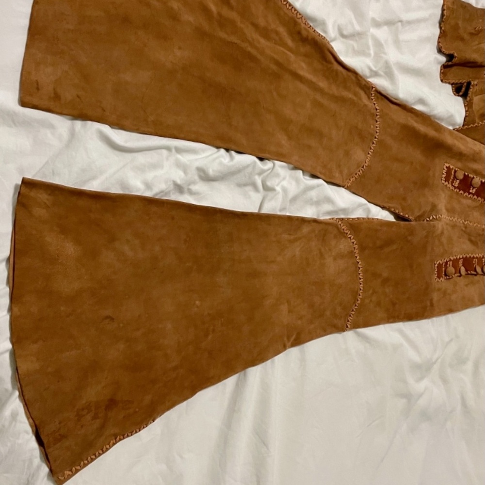 North Beach Leather bell bottom suit - Picture 5 of 12